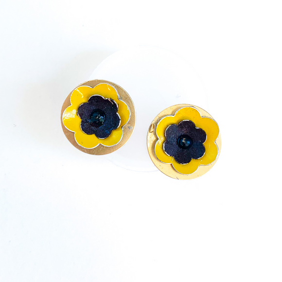 Susan Stud Earrings- Plant Lady